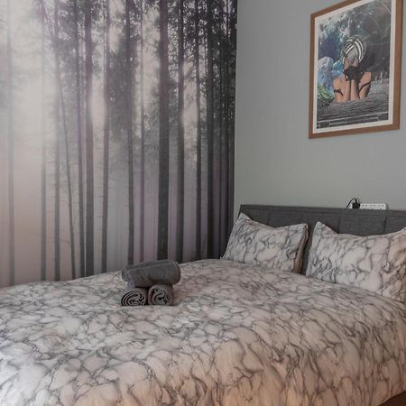 Quirky, Vintage 2 Bed Flat Apartman London Kültér fotó